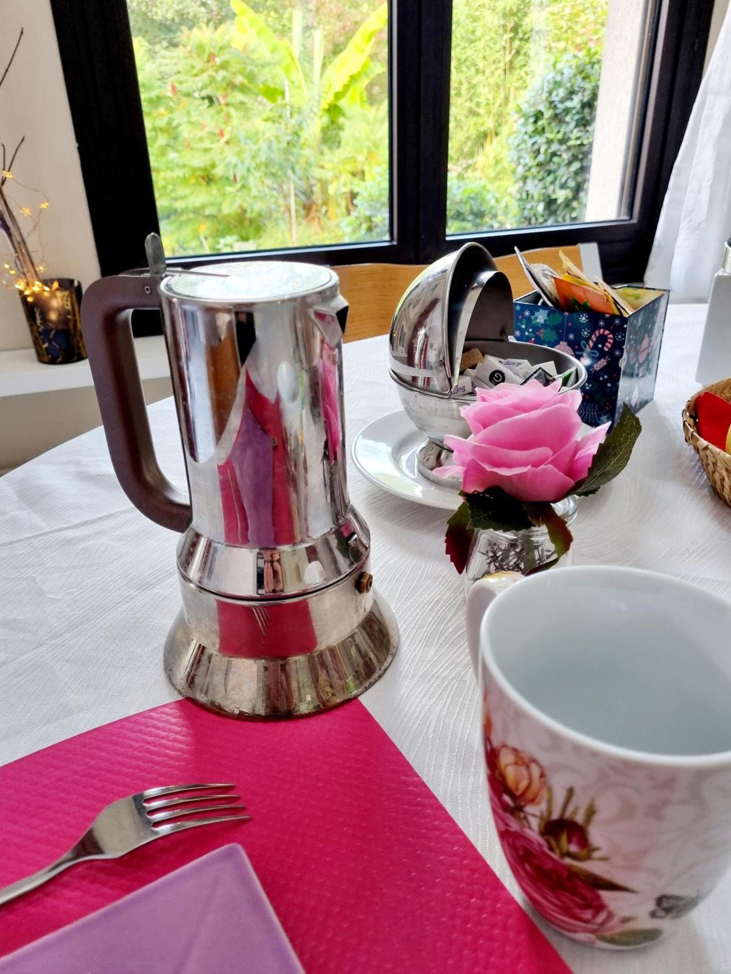 Belle Maison D'Art Verdoyante & Jardin Saint-Rémy-lès-Chevreuse Zewnętrze zdjęcie
